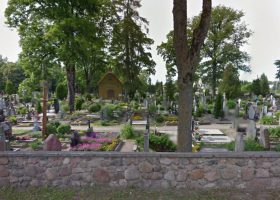 Darbėnai cemetery