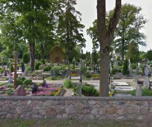 Darbėnai cemetery